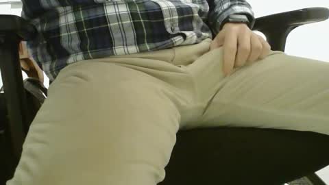 ConchilDog online show from December 2025 07:20:01 PM