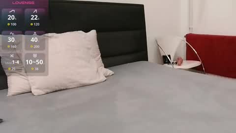 Snapshot of povaridad chatting on February 2026 12:14:02 PM Smooth Daddy online show from February 2026 12:14:02 PM