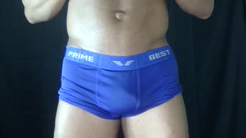 Snapshot of powerdmuscle chatting on May 2026 09:45:01 PM powerdmuscle online show from May 2026 09:45:01 PM