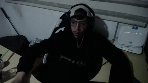 powerfulzeus2 online show from January 2026 02:26:02 AM