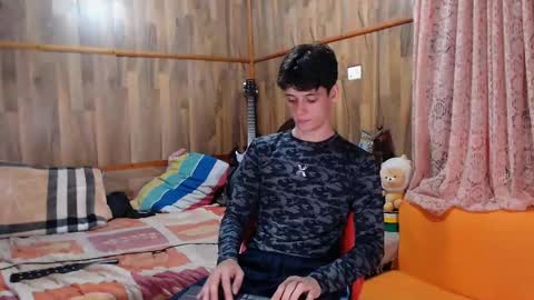 Snapshot of powertwinky chatting on February 2025 02:58:02 AM chris independent  online show from February 2025 02:58:02 AM