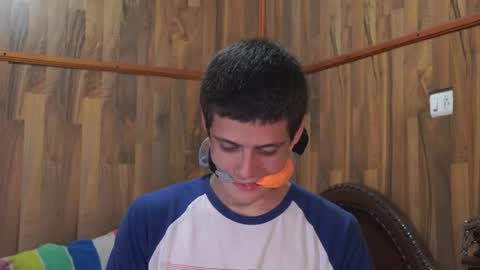 Snapshot of powertwinky chatting on October 2025 04:02:02 AM chris independent  online show from October 2025 04:02:02 AM