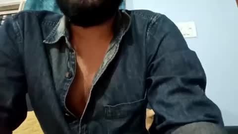 ppreetam23 online show from April 2026 05:19:02 PM