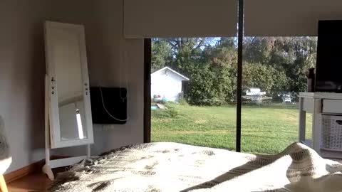 ppsmall_17 online show from April 2026 12:23:01 PM