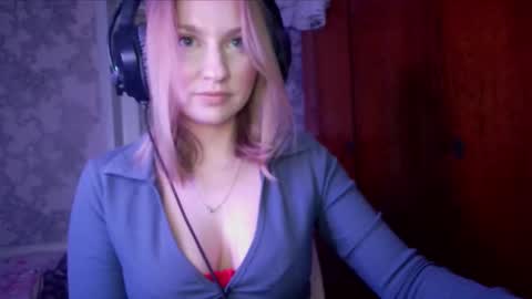 Snapshot of pr_in_cess_ chatting on October 2025 07:36:02 PM pr_in_cess_ online show from October 2025 07:36:02 PM