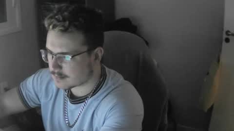 Snapshot of pradbate chatting on January 2026 03:45:01 AM Pradoka online show from January 2026 03:45:01 AM