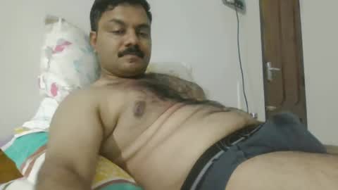 pradeep99107849 online show from September 2025 06:07:01 PM