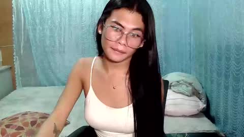 precious_athena online show from October 2025 11:42:01 AM