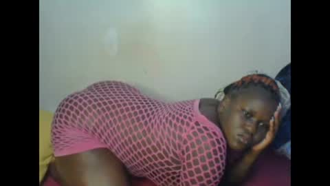 Snapshot of precious_diva chatting on January 2025 03:58:02 AM precious_diva online show from January 2025 03:58:02 AM