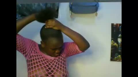 Snapshot of precious_diva chatting on January 2025 06:57:02 PM precious_diva online show from January 2025 06:57:02 PM