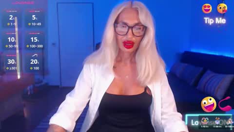 Victoria online show from September 2025 08:09:02 PM