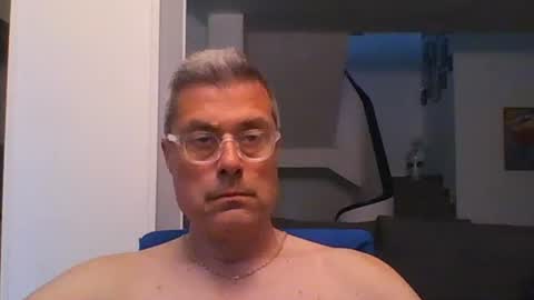 Snapshot of prendimisubito chatting on June 2026 08:49:02 AM prendimisubito online show from June 2026 08:49:02 AM