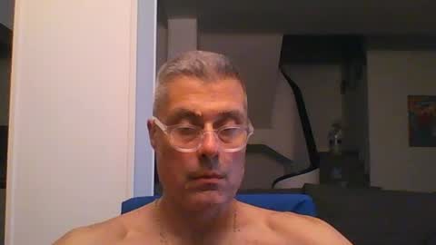 Snapshot of prendimisubito chatting on June 2026 10:03:02 PM prendimisubito online show from June 2026 10:03:02 PM