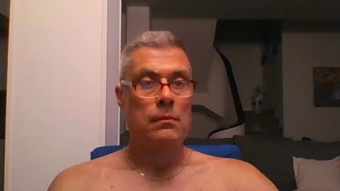 Snapshot of prendimisubito chatting on June 2026 10:54:02 PM prendimisubito online show from June 2026 10:54:02 PM