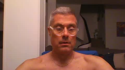 Snapshot of prendimisubito chatting on July 2026 11:48:01 PM prendimisubito online show from July 2026 11:48:01 PM