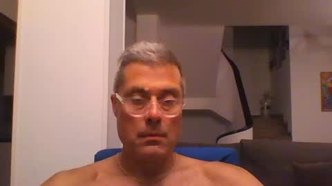 Snapshot of prendimisubito chatting on July 2026 12:08:02 AM prendimisubito online show from July 2026 12:08:02 AM