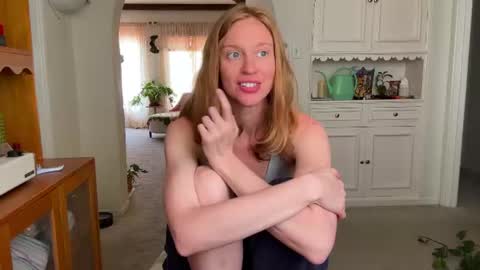 Snapshot of pretendlunch chatting on July 2026 08:12:02 PM Pretend online show from July 2026 08:12:02 PM