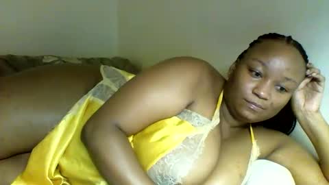 Prettie diva online show from December 2025 12:30:01 AM