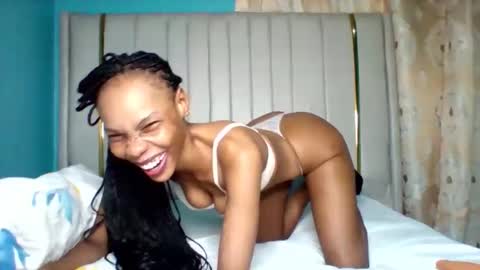 pretty253 online show from November 2025 06:23:02 PM