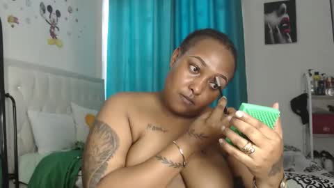Snapshot of pretty_annah chatting on February 2026 08:02:02 AM Annah online show from February 2026 08:02:02 AM