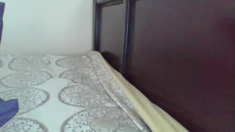 Snapshot of pretty_beib chatting on March 2026 07:47:01 AM Karol online show from March 2026 07:47:01 AM