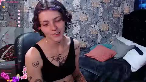 Snapshot of pretty_cristal22 chatting on May 2026 09:56:02 PM pretty_cristal22 online show from May 2026 09:56:02 PM