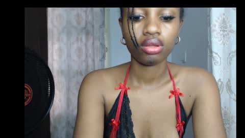Snapshot of pretty_ebonygirl2 chatting on February 2026 03:06:01 PM Pretty ebonygirl2 online show from February 2026 03:06:01 PM