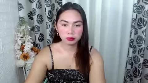 elennah online show from November 2025 06:47:02 AM