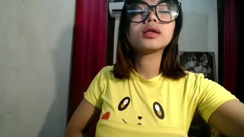 Snapshot of pretty_little_baby18 chatting on June 2026 02:14:02 AM Venus online show from June 2026 02:14:02 AM