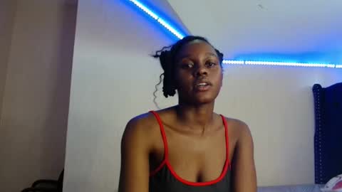 Snapshot of pretty_nyra chatting on April 2026 06:03:01 AM Nyra online show from April 2026 06:03:01 AM