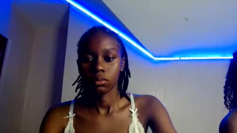 Snapshot of pretty_nyra chatting on May 2026 07:31:01 PM Nyra online show from May 2026 07:31:01 PM