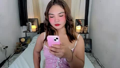 Snapshot of pretty_percy chatting on June 2026 05:52:02 AM hi im percy online show from June 2026 05:52:02 AM