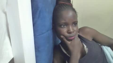 Snapshot of pretty_petite_ebony chatting on April 2026 08:56:01 PM pretty_petite_ebony online show from April 2026 08:56:01 PM