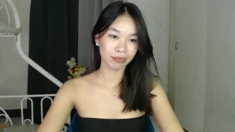 Snapshot of pretty_princes19 chatting on May 2026 07:08:01 PM Princess online show from May 2026 07:08:01 PM