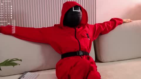 Elina online show from October 2025 10:05:02 AM