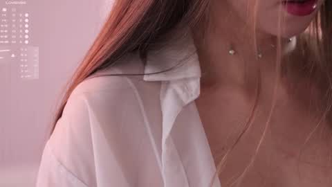 Elina online show from November 2025 09:21:01 AM