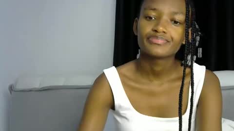 Snapshot of pretty_queennie chatting on June 2026 05:39:02 PM Pretty doll online show from June 2026 05:39:02 PM