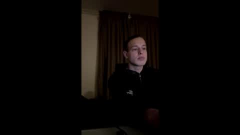 pretty_roman online show from March 2026 06:11:01 PM