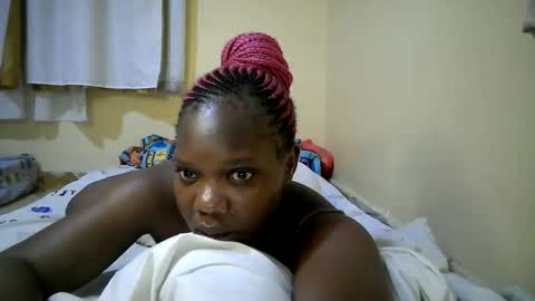 Snapshot of pretty_tiffany7 chatting on June 2026 04:07:02 PM pretty_tiffany7 online show from June 2026 04:07:02 PM