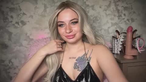 Alice online show from November 2025 03:17:01 AM