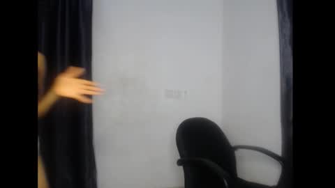 Snapshot of prettybaby6 chatting on February 2026 06:25:01 PM helen online show from February 2026 06:25:01 PM