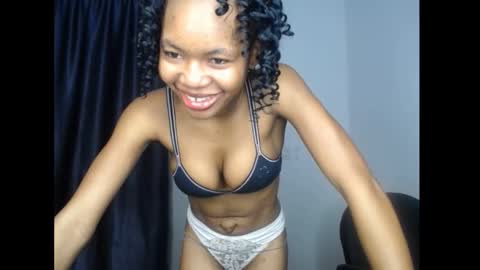 Snapshot of prettybaby6 chatting on February 2026 06:56:02 PM helen online show from February 2026 06:56:02 PM