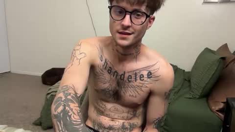 pretty boy online show from April 2026 02:31:01 AM