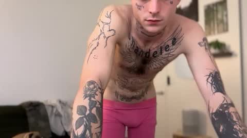 Snapshot of prettyboyszn chatting on May 2026 03:23:01 AM pretty boy online show from May 2026 03:23:01 AM