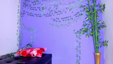 Enzo  Denis online show from February 2025 10:20:01 PM