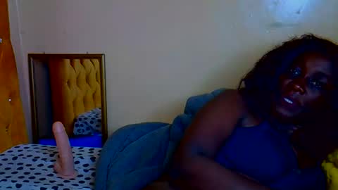 Snapshot of prettycandy0 chatting on March 2026 02:04:02 AM prettycandy0 online show from March 2026 02:04:02 AM
