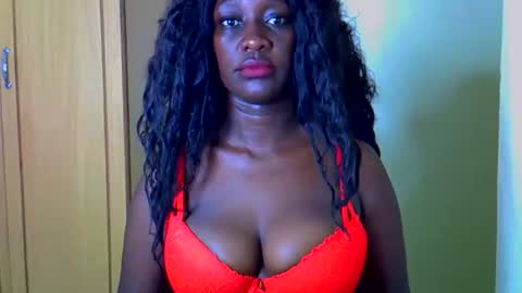 Snapshot of prettycandy0 chatting on April 2026 05:00:02 PM prettycandy0 online show from April 2026 05:00:02 PM