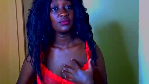 Snapshot of prettycandy0 chatting on May 2026 11:01:04 PM prettycandy0 online show from May 2026 11:01:04 PM