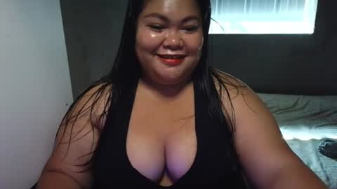 Snapshot of prettycarla_ chatting on June 2026 11:35:02 PM prettycarla online show from June 2026 11:35:02 PM