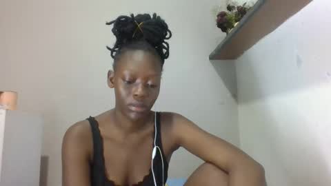 Snapshot of prettydollk_dons chatting on February 2026 06:59:02 AM prettydollk_dons online show from February 2026 06:59:02 AM